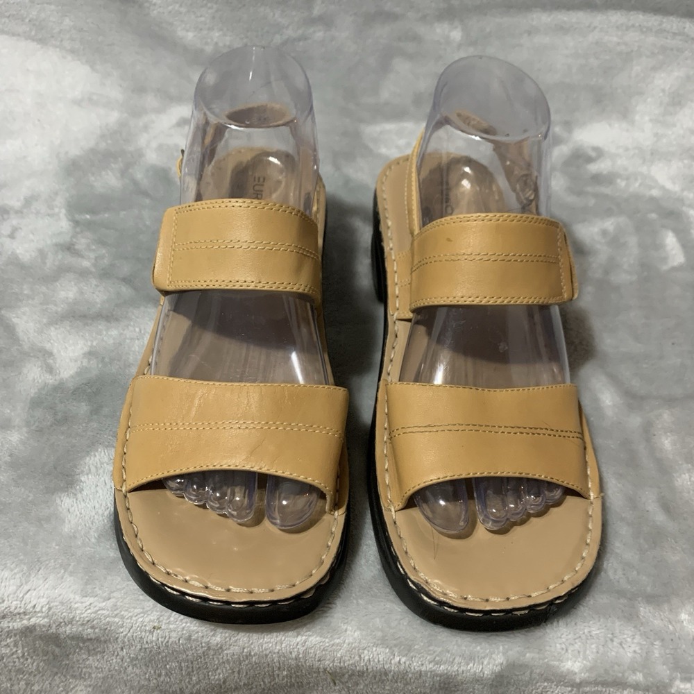 Eurostep Della Strappy Sandals Women's Size 8.5 M Tan Comfort Shoe Vacation